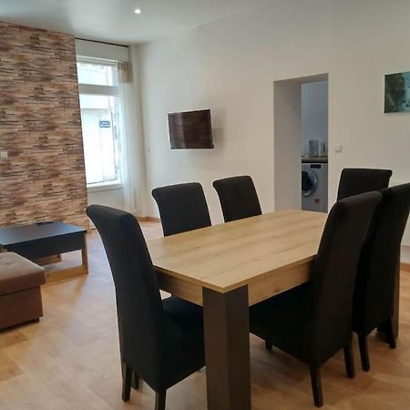 Gonnelles Appartement T3 Centre Ville Rdc D アジャン エクステリア 写真