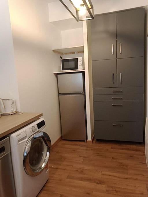 Gonnelles Appartement T3 Centre Ville Rdc D アジャン エクステリア 写真