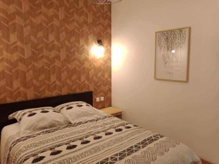 Gonnelles Appartement T3 Centre Ville Rdc D アジャン エクステリア 写真